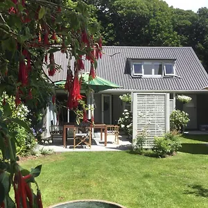  Holiday home Sunny Glen